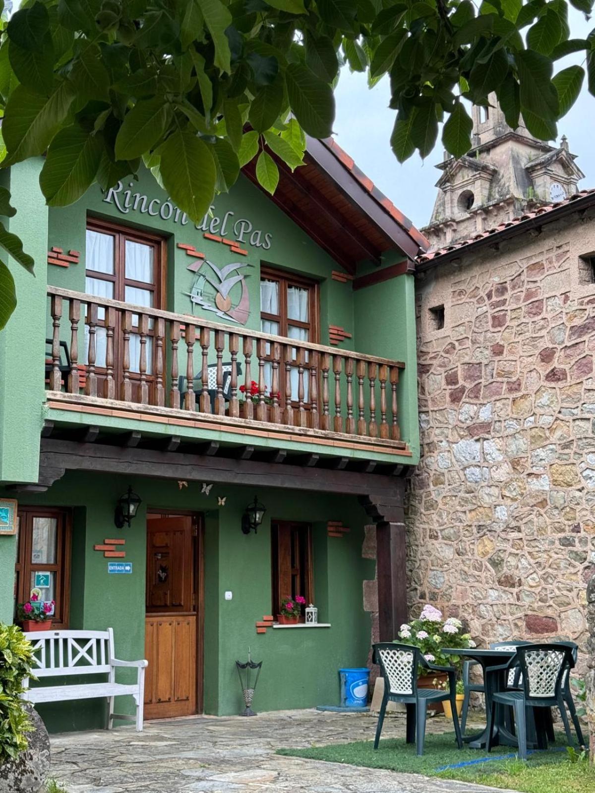 Posada Rincon Del Pas Puente Viesgo Exterior foto
